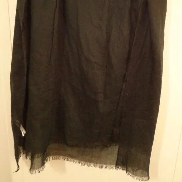 NWOT Calvin Klein Shawl Scarf Wrap Black Fringe - Picture 3 of 10